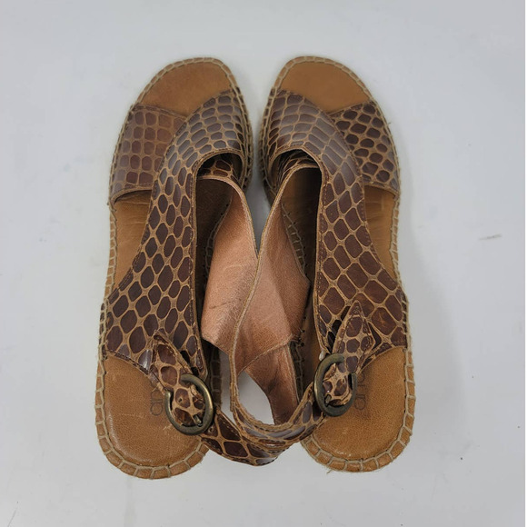 Andre Assous Espadrille Sandals Size 40 Open Toe Cross Strap Camel Print Brown - Picture 5 of 7